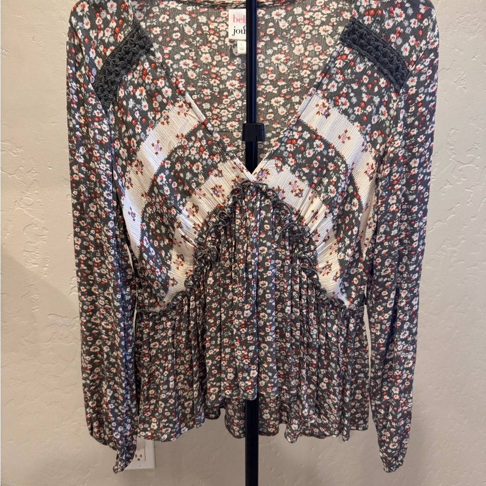 Belle Du Jour Boho Floral Blouse in Green and White